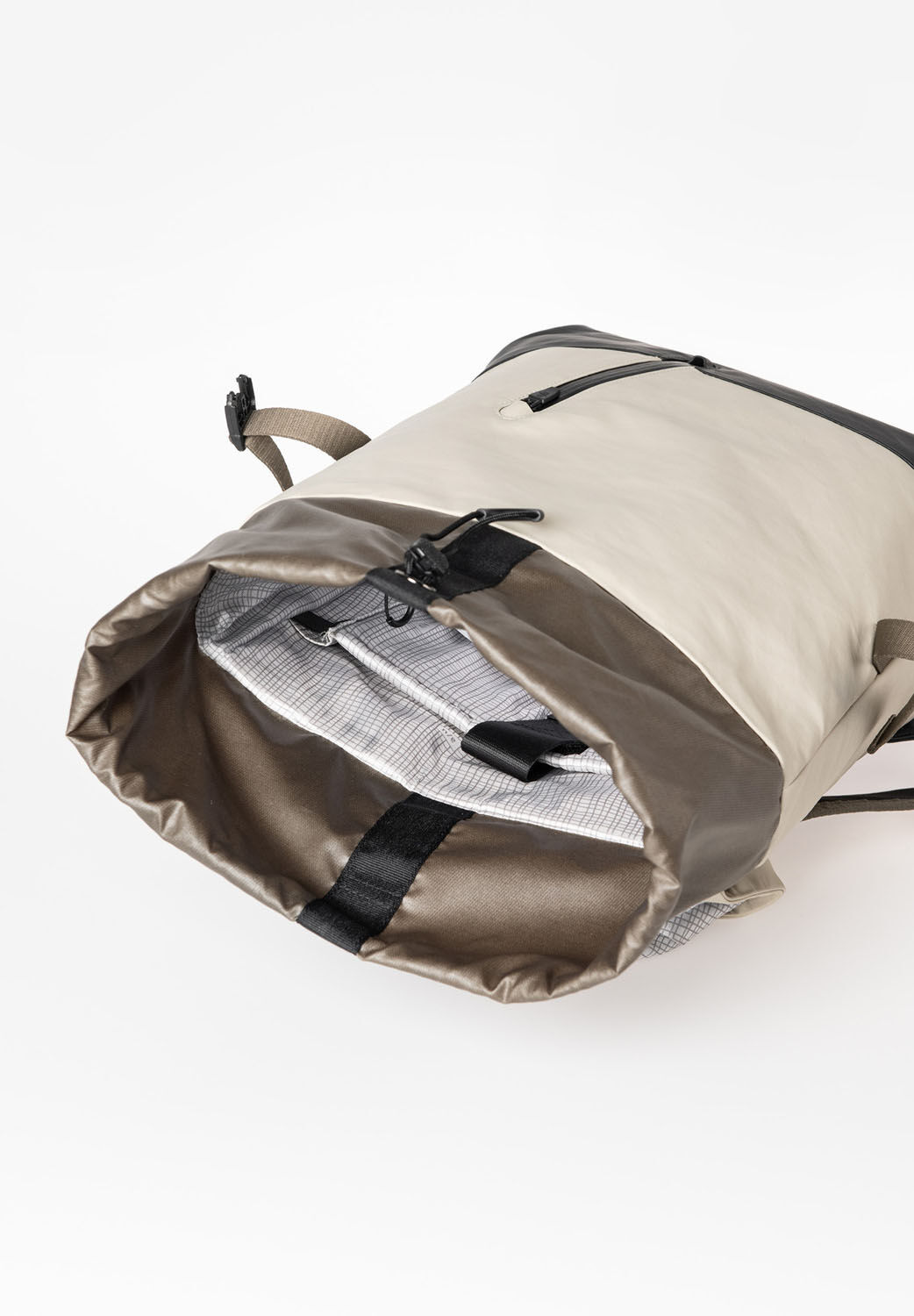 aunts & uncles Japan RE Niyodo Rucksack mit 13" Notebookfach volcanic ash