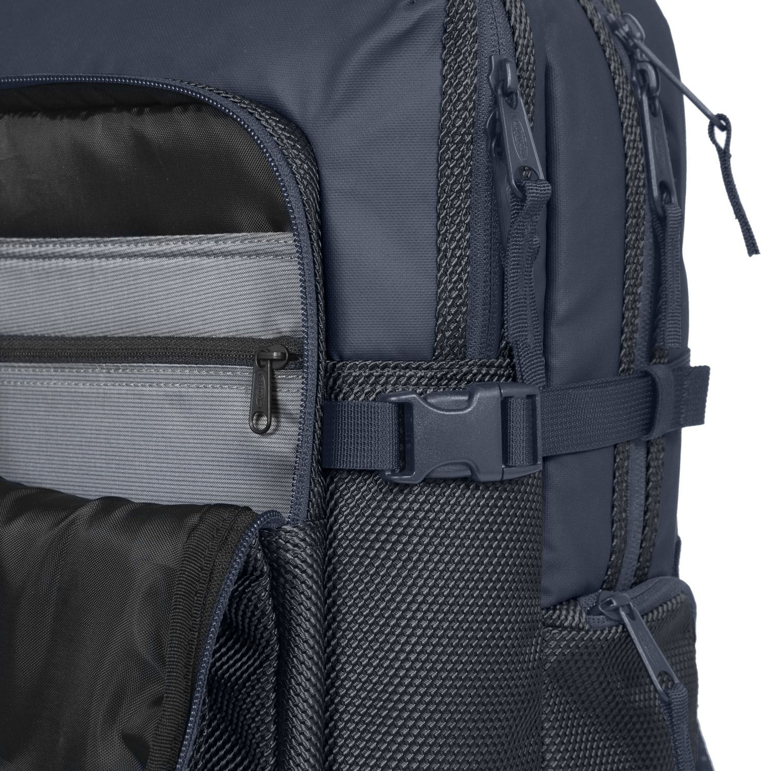 Eastpak Tecum Rucksack L mit 15" Laptopfach CNNCT Marine