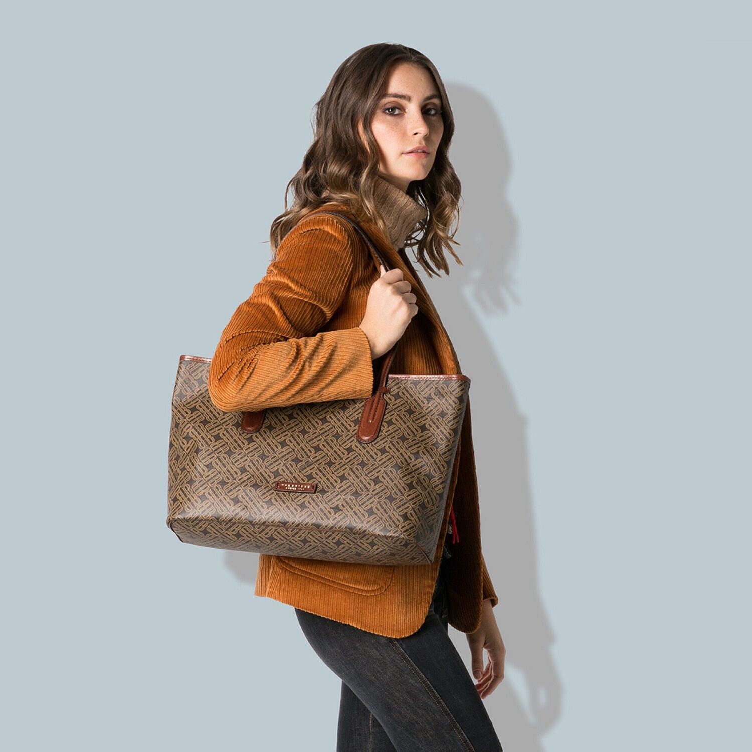 The Bridge Anna Leder- Shopper Heritage/Gold