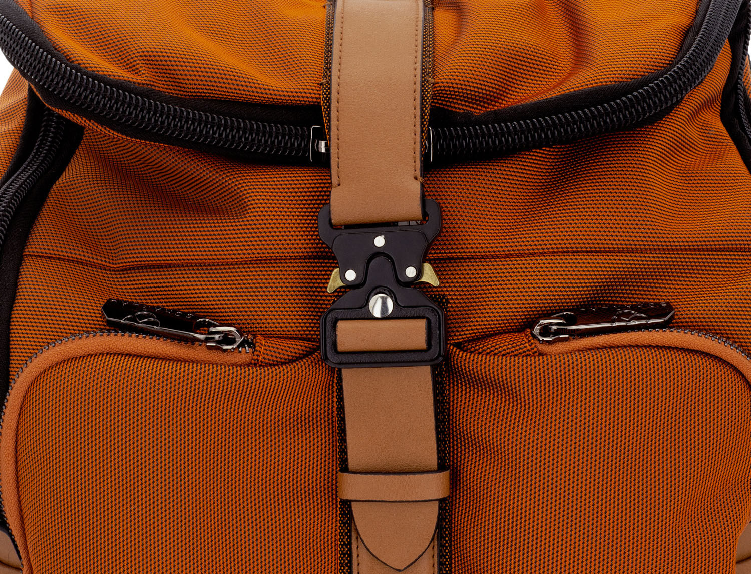 SCHARLAU First Class Vin Fiz Flyer Backpack mit 15,6" Laptopfach Orange