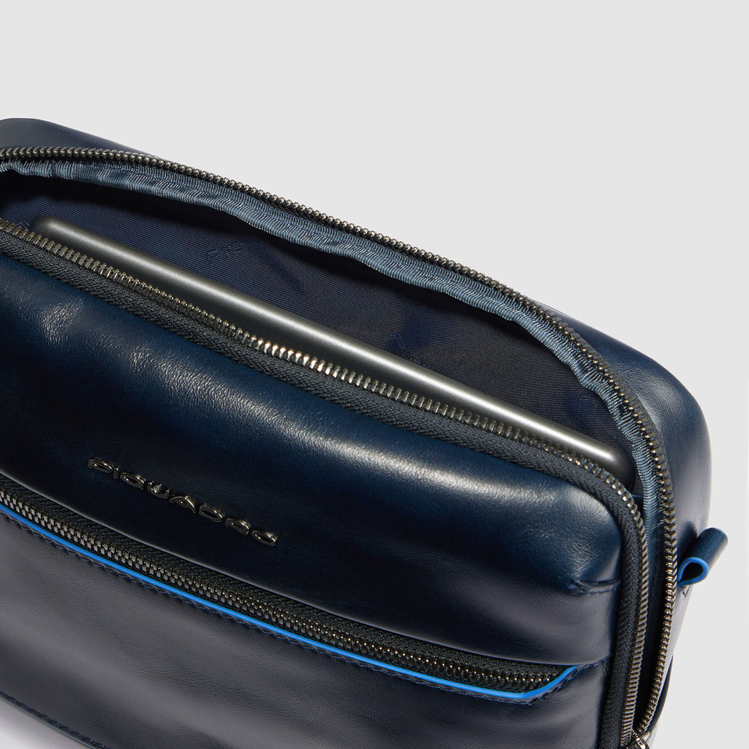 Piquadro Blue Square Leder-Umhängetasche Herren mit iPad®mini-Fach Gelb