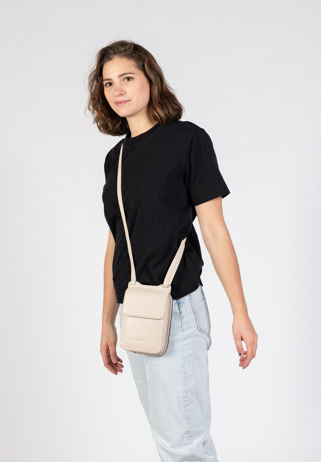 aunts & uncles Jamie´s Orchard TULIP Phone bag pumice stone