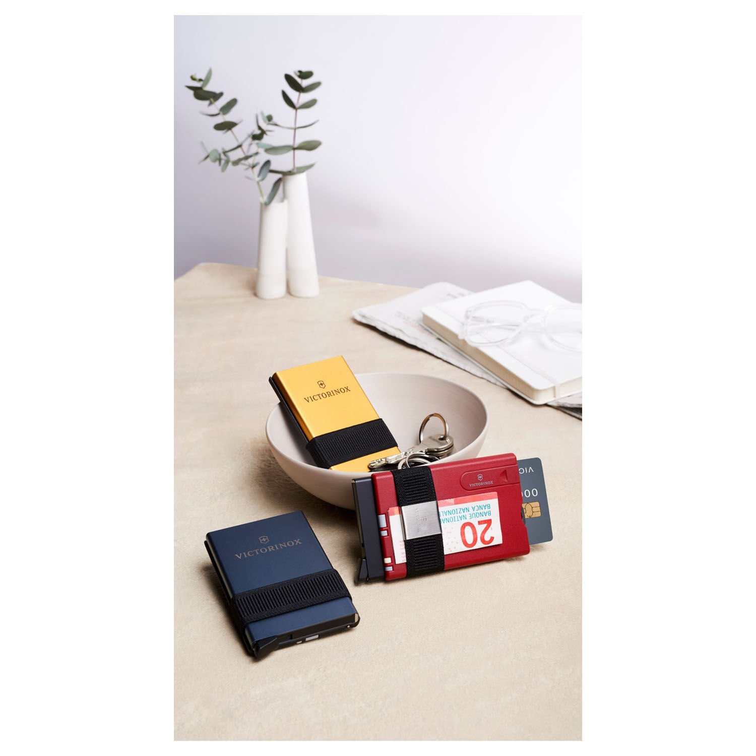 Victorinox Swiss Card - Smart Card Wallet Iconic Red