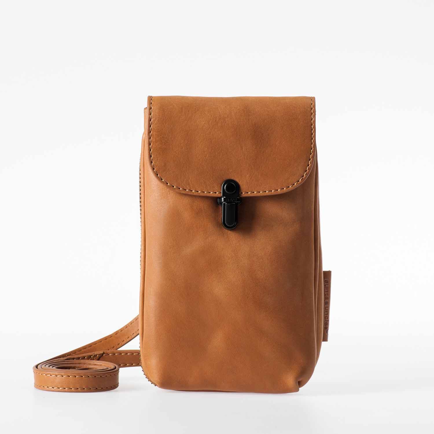 aunts & uncles Grandma's Luxury Club Mrs. Lemon Twist Phonebag caramel