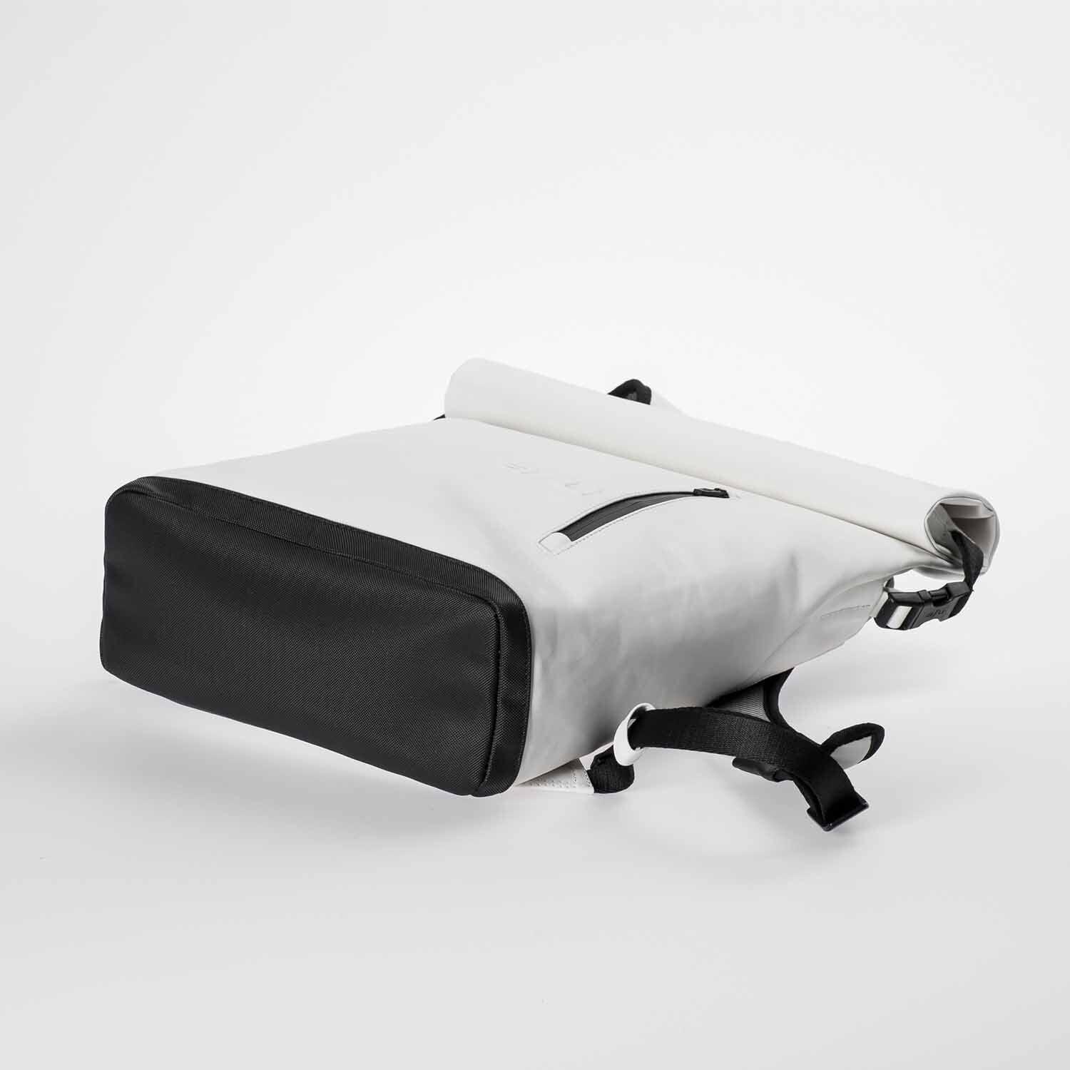 aunts & uncles Japan Nishi Tokio Rolltop Rucksack für 13" Notebookfach diffuse aunts & uncles Japan Nishi Tokio Rolltop Rucksack für 13" Notebookfach diffuse