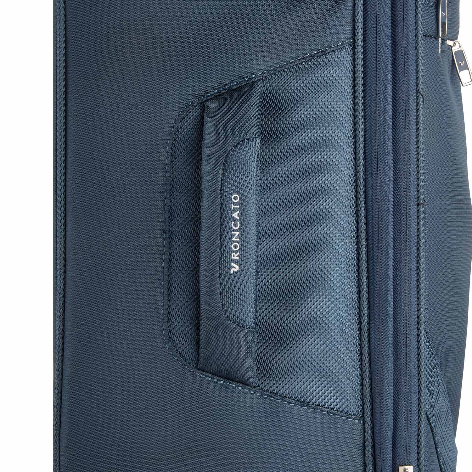 Roncato Joy Mittelgrosser Koffer erweiterbar 63cm Nachtblau Roncato Joy Mittelgrosser Koffer erweiterbar 63cm Nachtblau