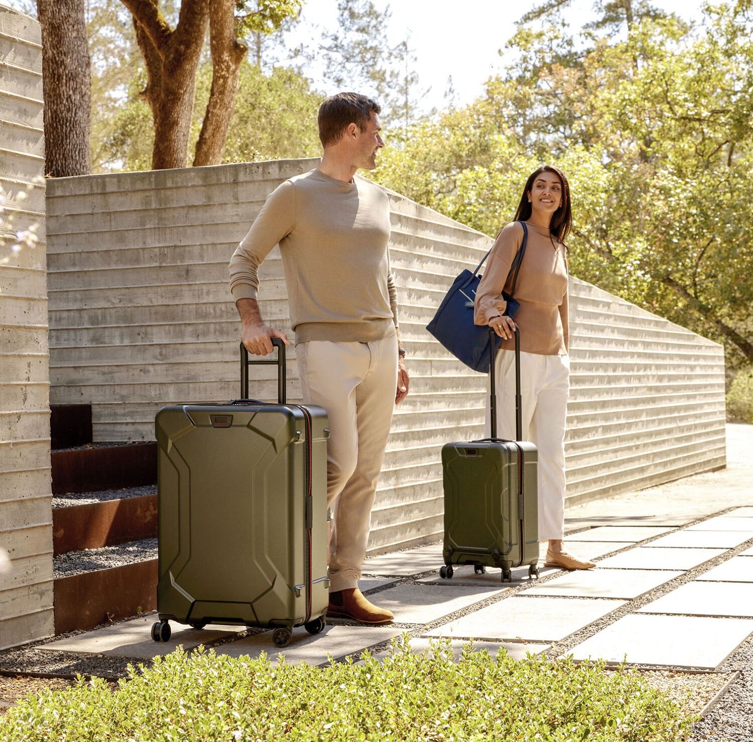 Briggs & Riley Torq Large 4-Rollen-Trolley