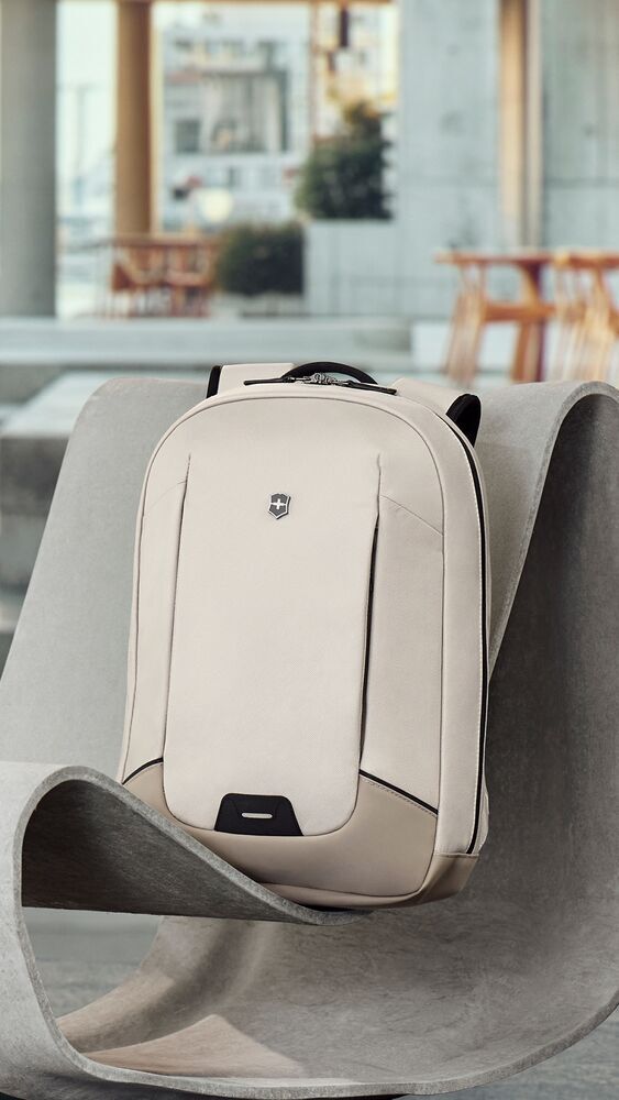 Victorinox Altmont Modern City Daypack Victorinox Altmont Modern City Daypack