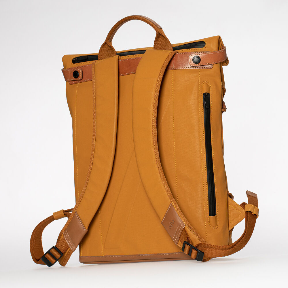 aunts & uncles Japan Yokohama Rolltop Rucksack mit 13" Notebookfach butterscotch