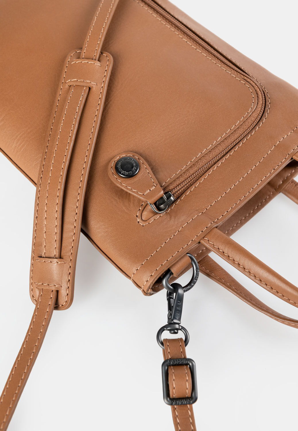 aunts & uncles Jamie´s Orchard FREESIA Phone bag cognac aunts & uncles Jamie´s Orchard FREESIA Phone bag cognac