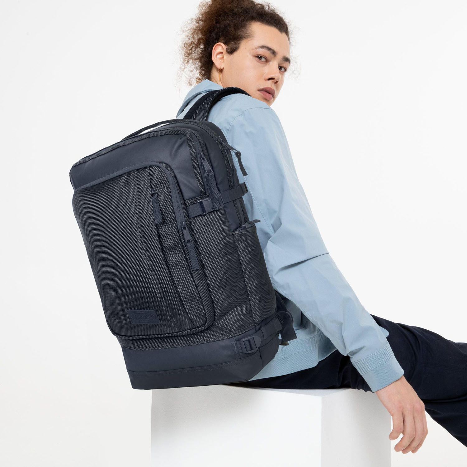 Eastpak Tecum Rucksack L mit 15" Laptopfach CNNCT Marine