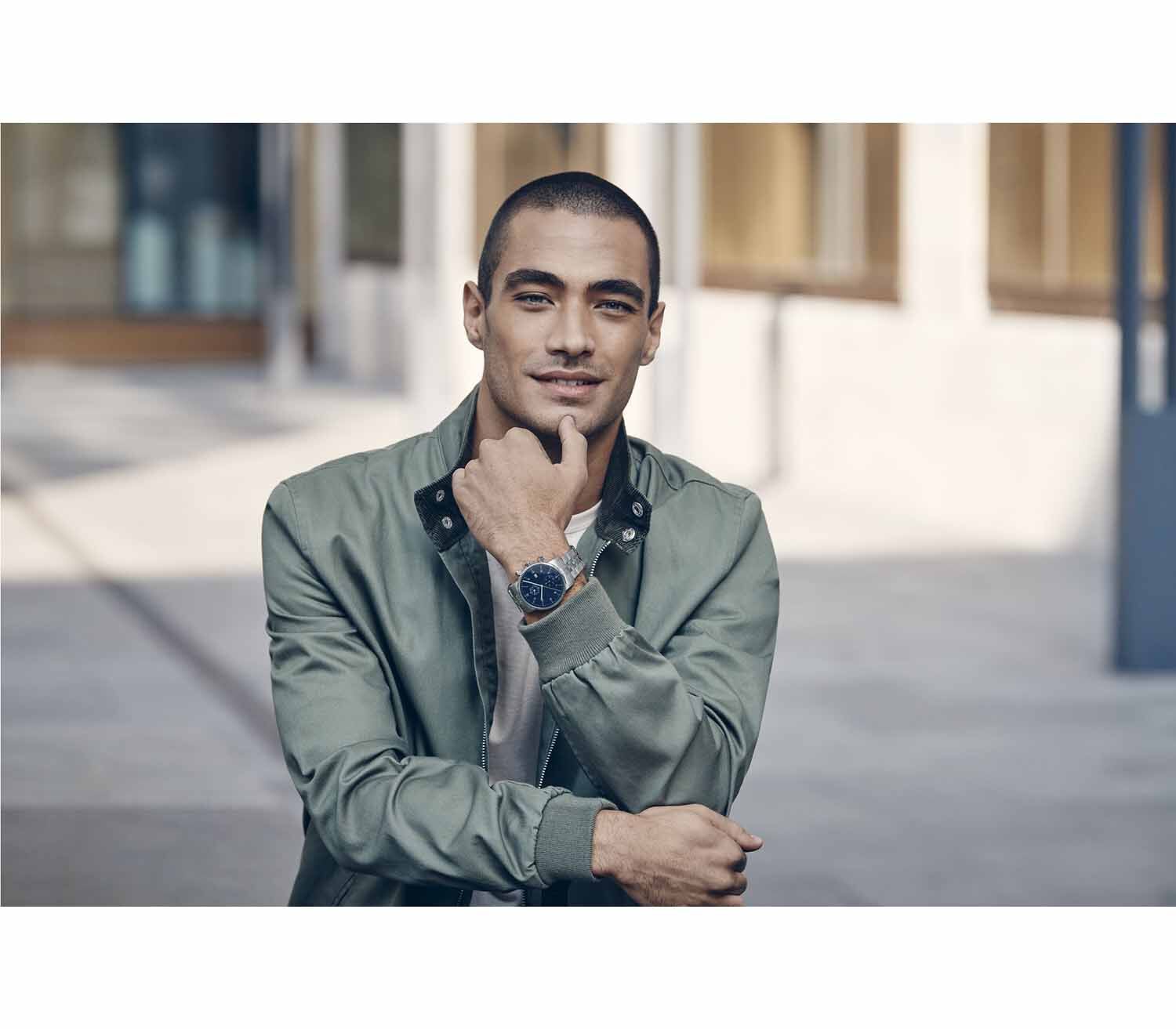 Wenger Urban Classic Chrono 42mm Herrenuhr blau/silber Wenger Urban Classic Chrono 42mm Herrenuhr blau/silber