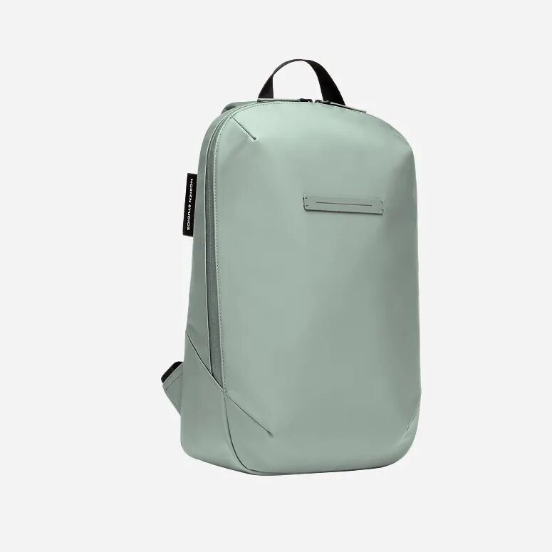 Horizn Studios GION ESSENTIAL Rucksack M Marine Green Horizn Studios GION ESSENTIAL Rucksack M Marine Green