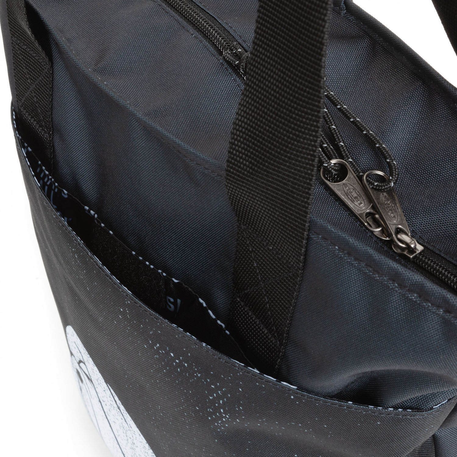 Eastpak SHOPP'R TOTE Shopper Bugs Bunny