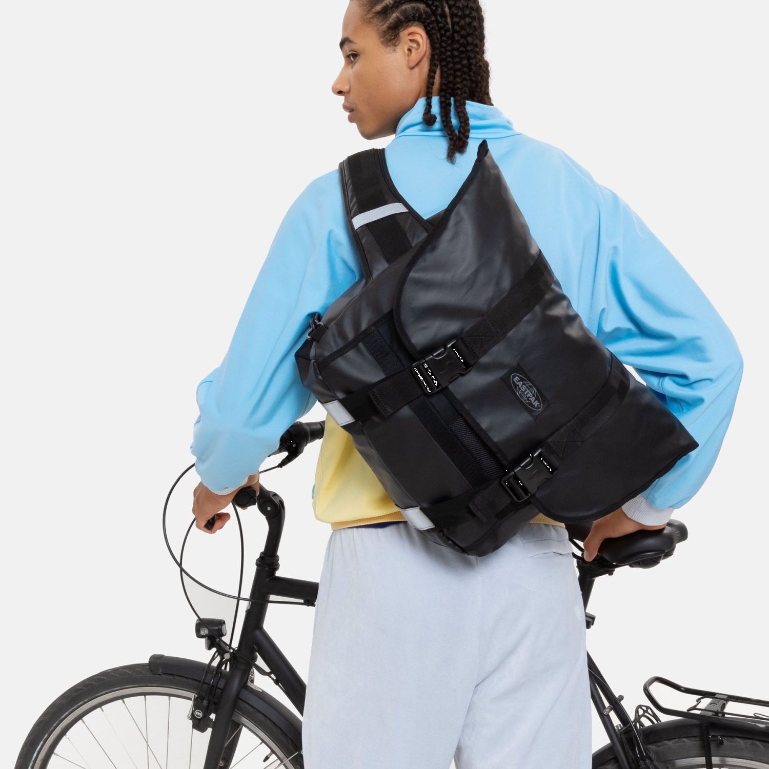 Eastpak MESSER BIKE Messenger-Tasche Tarp Black