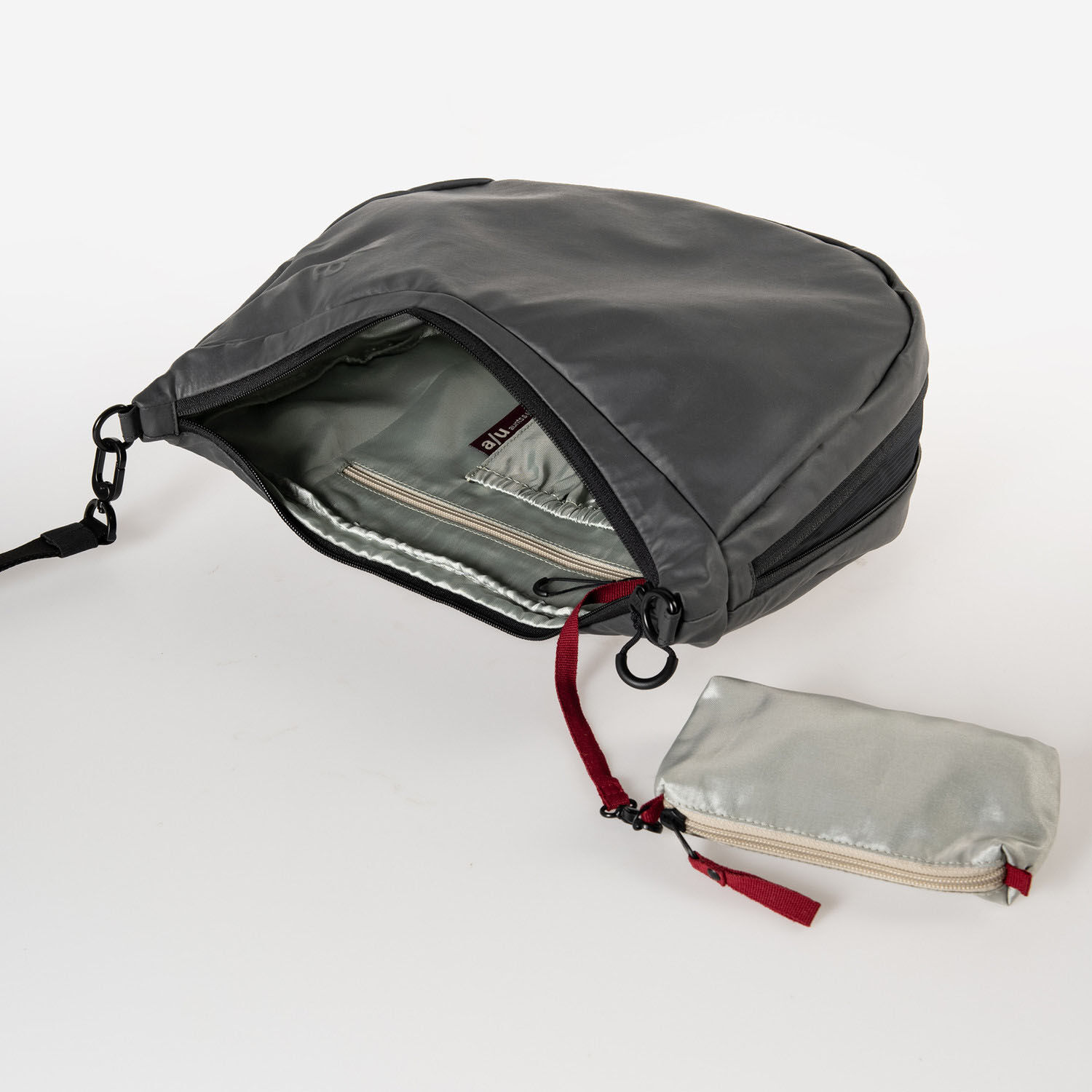 aunts & uncles Japan RE Koyoshi Umhängetasche volcanic ash