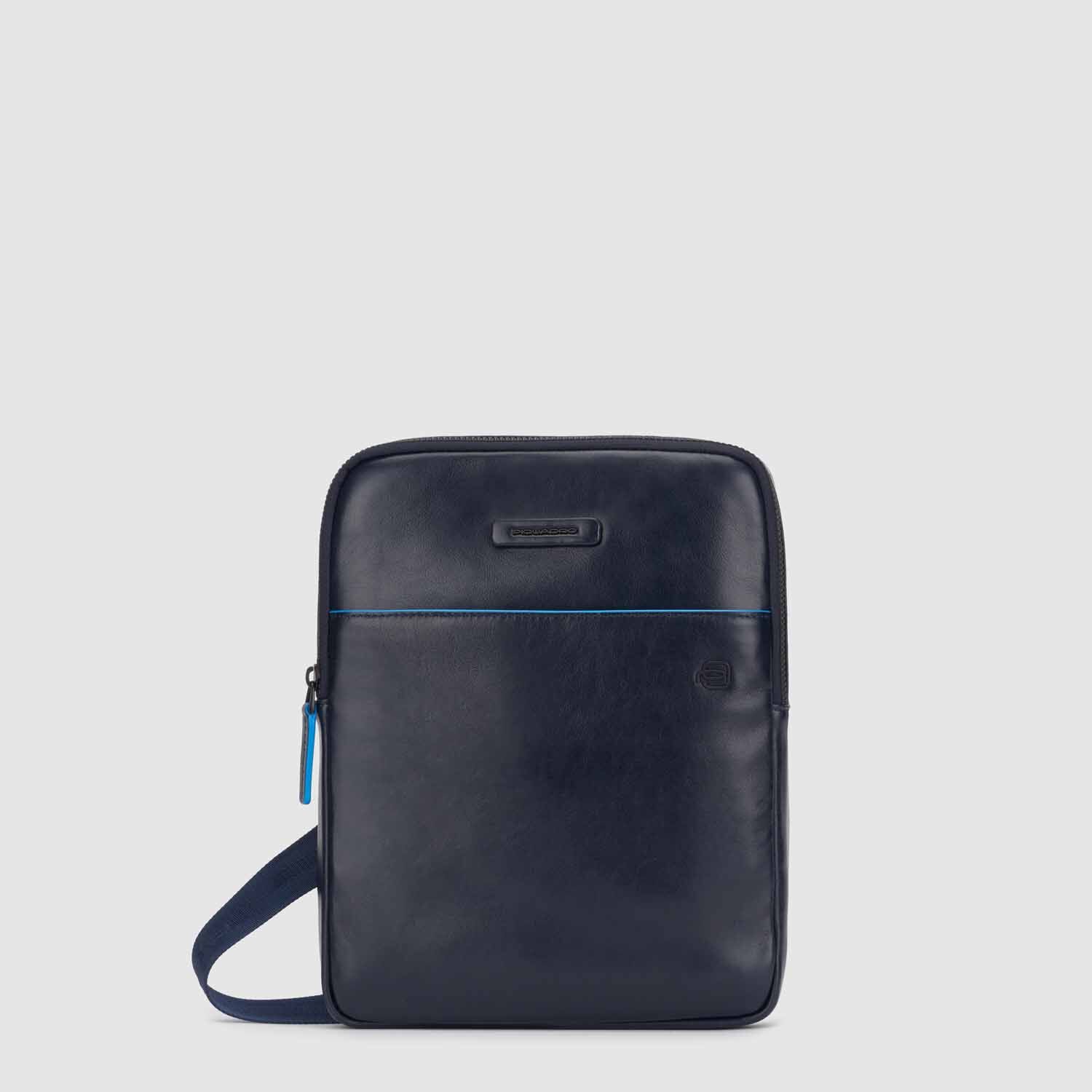 Piquadro Blue Square Revamp Umhängetasche mit iPad®-Fach Nachtblau