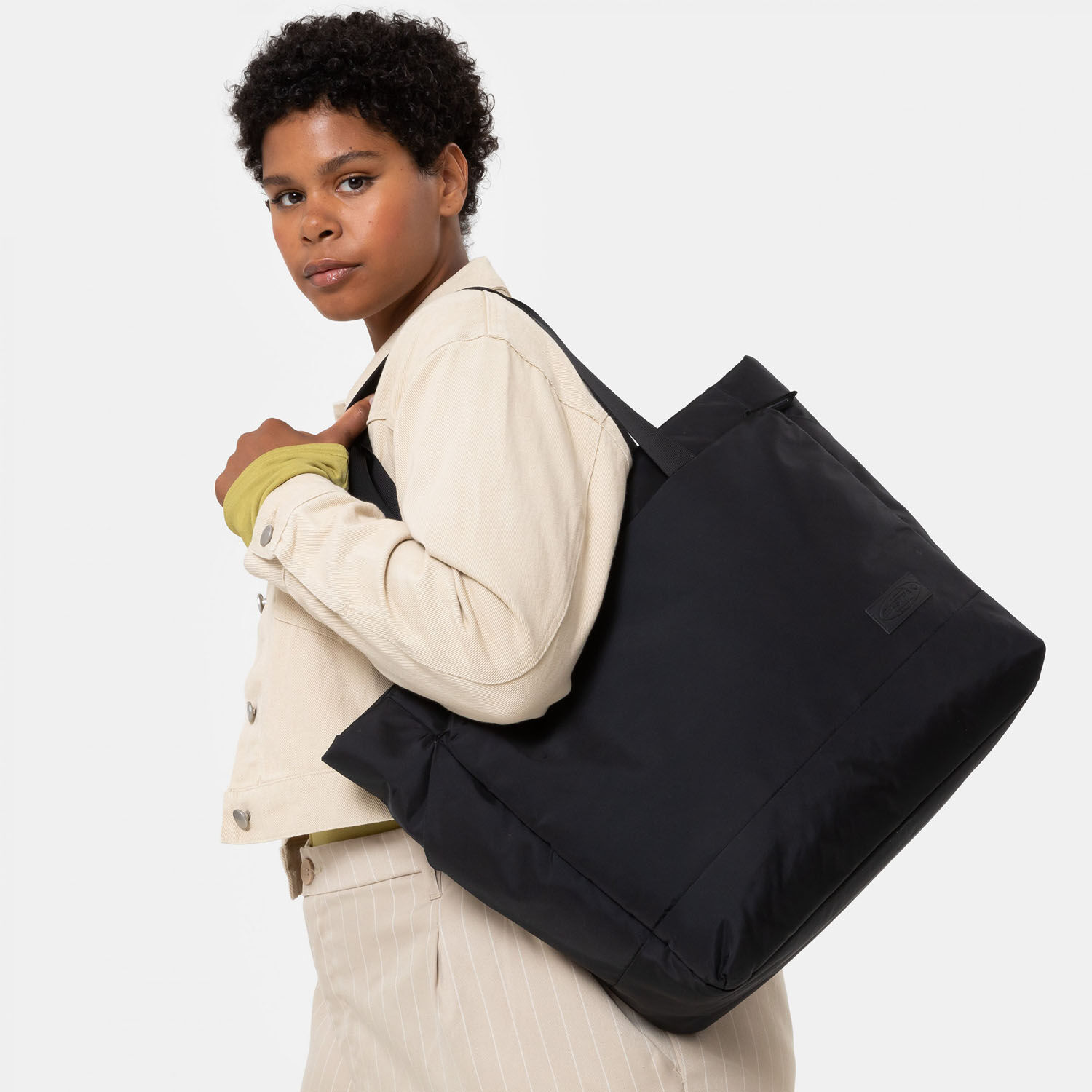 Eastpak CNNCT F SATCH Shoulderbag