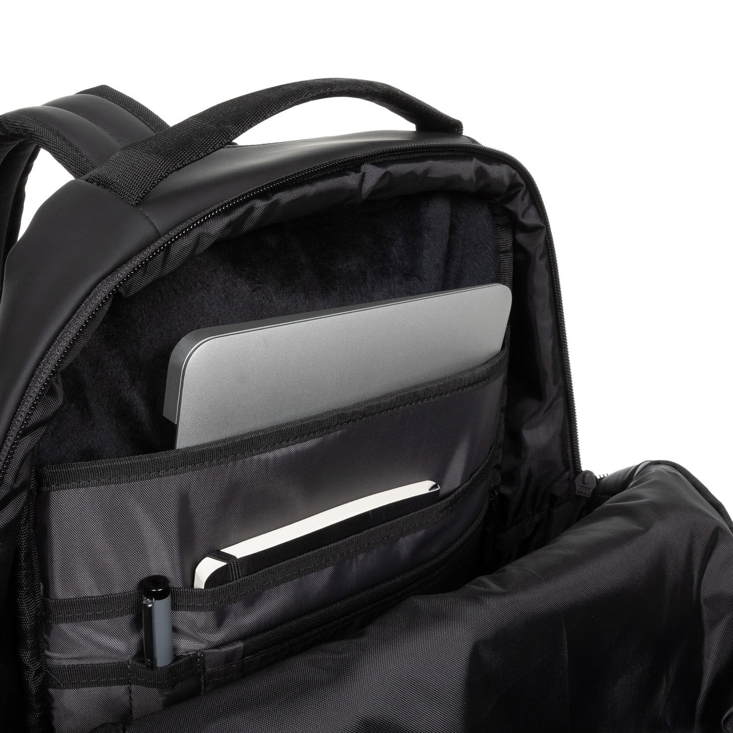 Eastpak Tecum F CNNCT F Matte Black