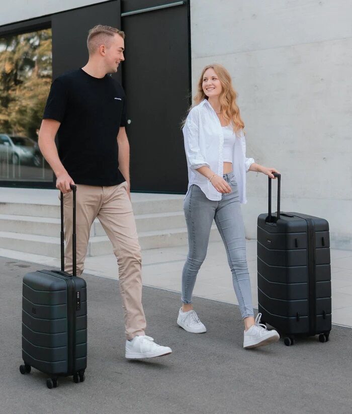 onemate Koffer S (Handgepäck) Schwarz onemate Koffer S (Handgepäck) Schwarz