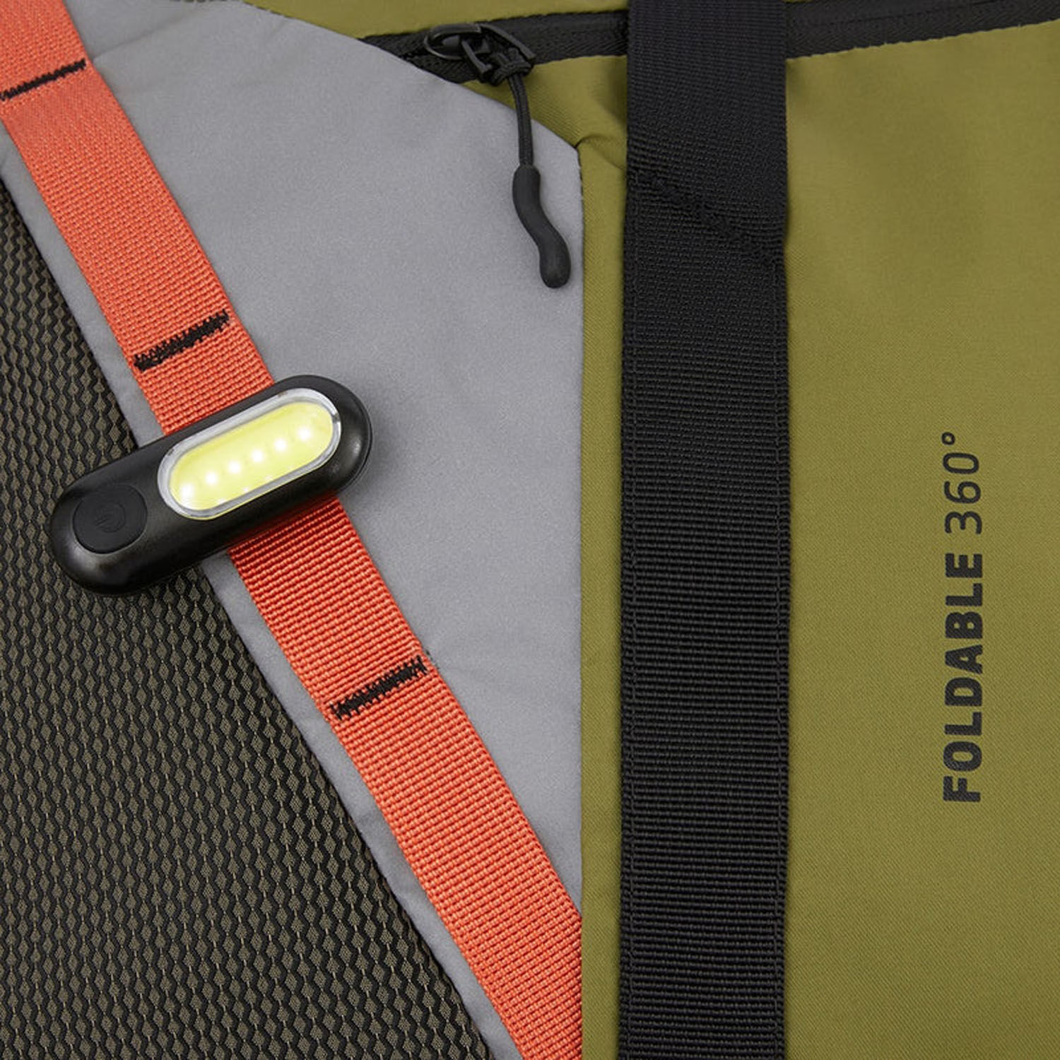 Piquadro Foldable Faltbare Reisetasche aus rezykliertem Stoff Schwarz