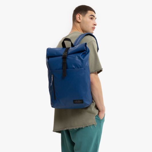 Eastpak UP Roll Rucksack mit Roll-Öffnung an der Oberseite Tarp Peony