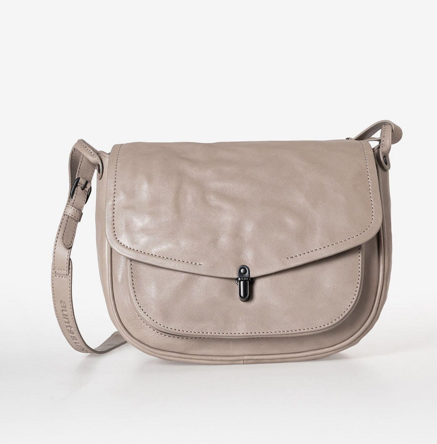 aunts & uncles Grandma's Luxury Club Mrs. Mole Cake Cashmere