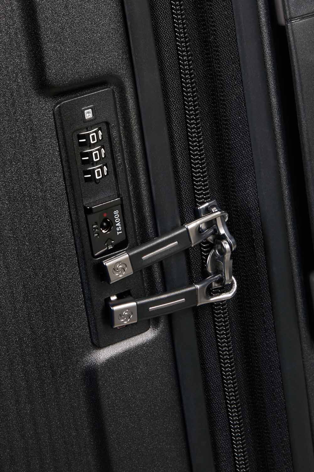 Samsonite Nuon Trolley mit 4 Rollen erweiterbar 69cm + GRATIS HOTELGUTSCHEIN Matt Graphite Samsonite Nuon Trolley mit 4 Rollen erweiterbar 69cm + GRATIS HOTELGUTSCHEIN Matt Graphite