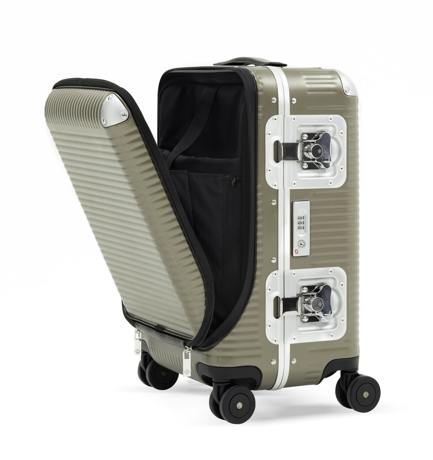 FPM Bank Light Spinner 53 front pocket Matt Almond FPM Bank Light Spinner 53 front pocket Matt Almond