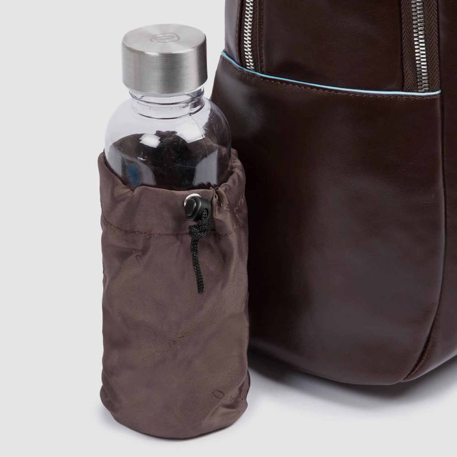 Piquadro Blue Square Großer Laptoprucksack mit 15,6" Notebookfach giallo9 Piquadro Blue Square Großer Laptoprucksack mit 15,6" Notebookfach giallo9