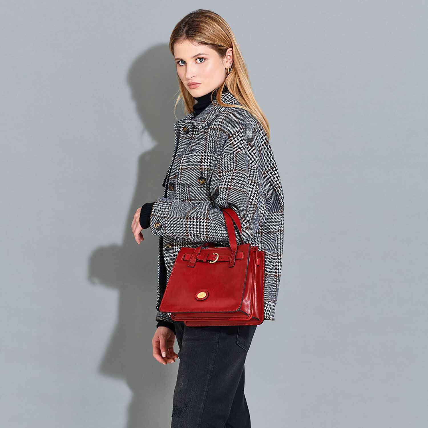 The Bridge Biba Tasche mit Doppelfunktion Schwarz/Gold The Bridge Biba Tasche mit Doppelfunktion Schwarz/Gold