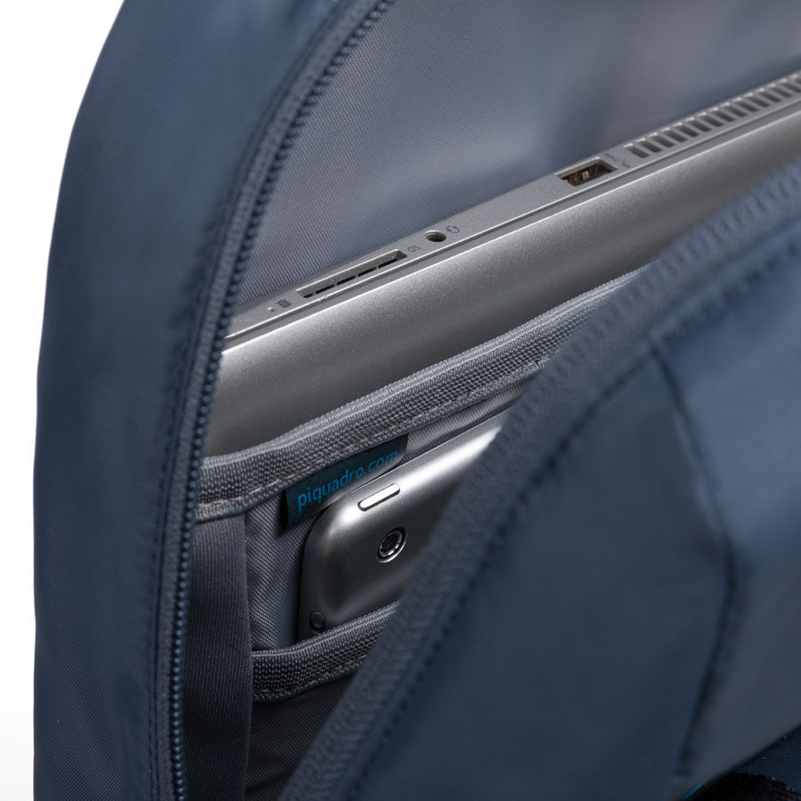 Piquadro PQ-Bios Laptoprucksack 15,6" und Flaschen-/Schirmtasche hellgrau Piquadro PQ-Bios Laptoprucksack 15,6" und Flaschen-/Schirmtasche hellgrau