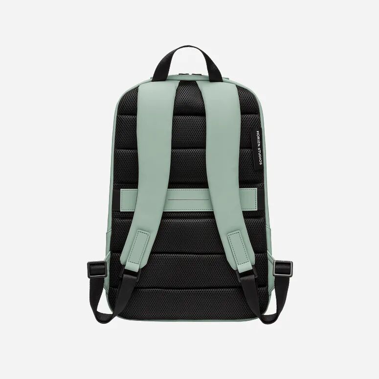 Horizn Studios GION ESSENTIAL Rucksack M Marine Green Horizn Studios GION ESSENTIAL Rucksack M Marine Green