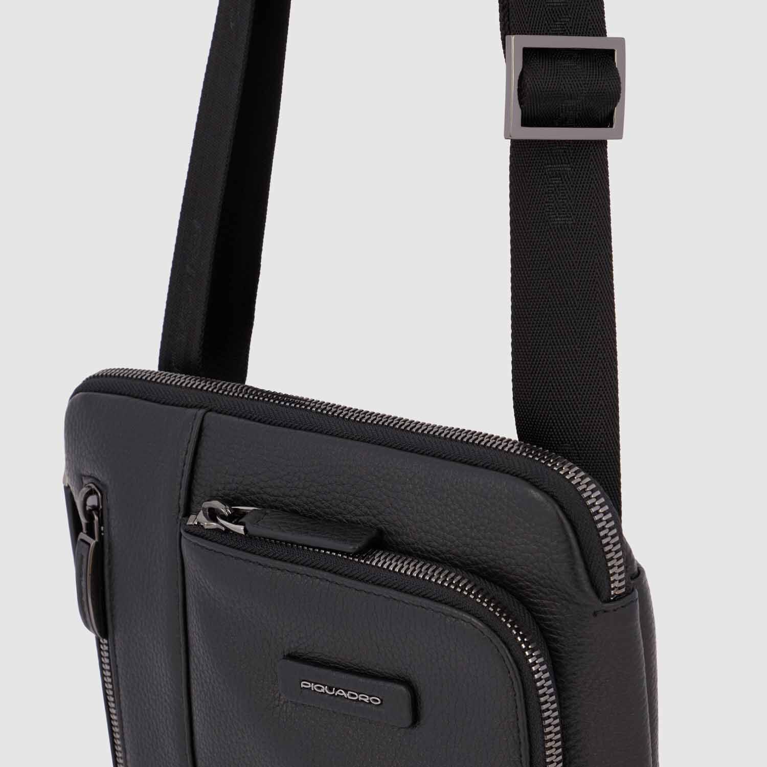 Piquadro Modus Special Umhängetasche mit iPad®-Fach Schwarz Piquadro Modus Special Umhängetasche mit iPad®-Fach Schwarz