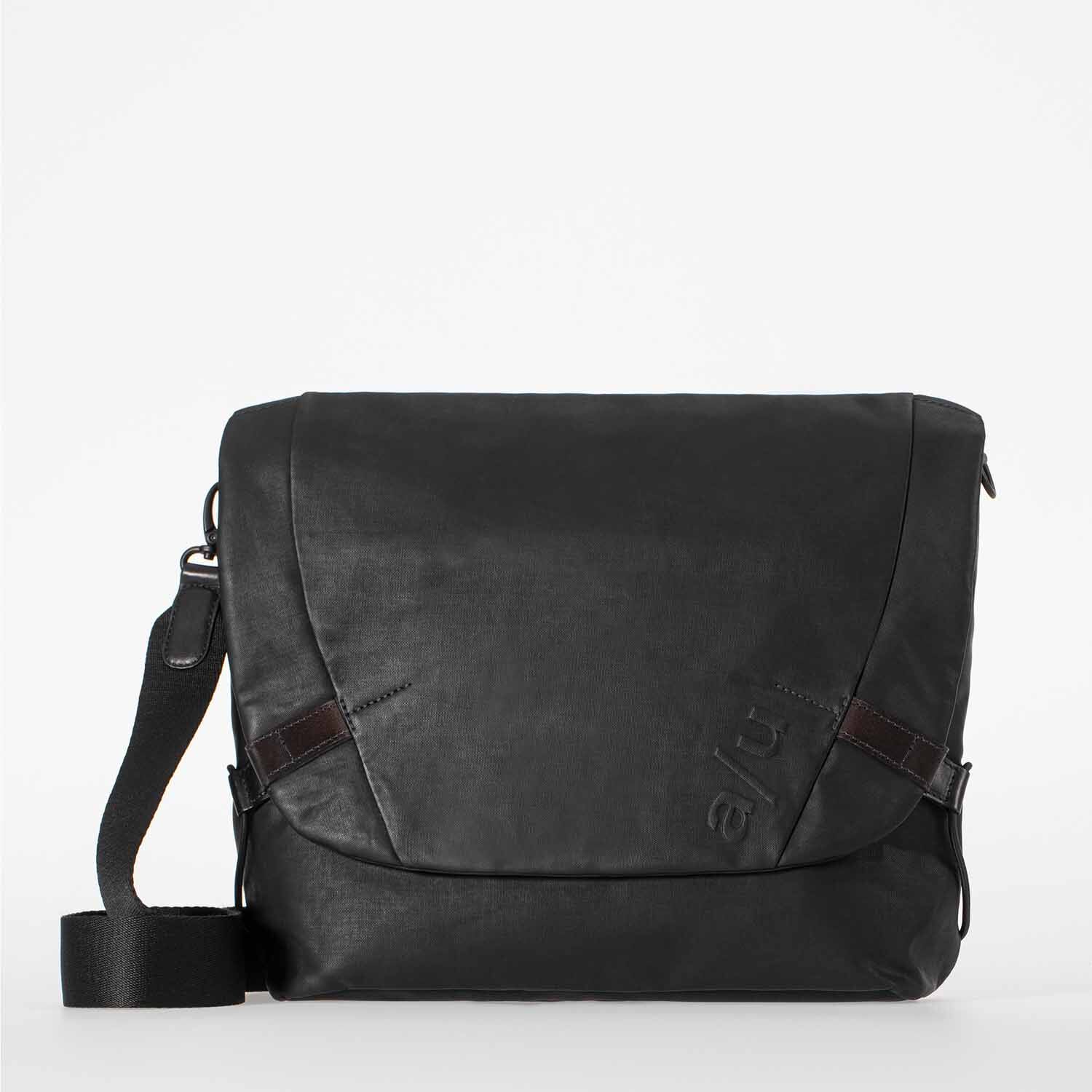 aunts & uncles Japan Matsumoto Messenger Bag black