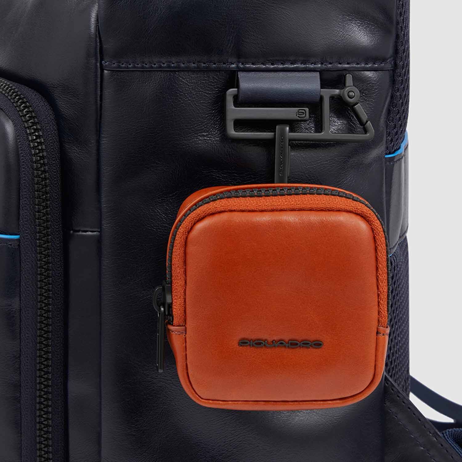 Piquadro Blue Square Revamp Laptop-Rucksack 14" mit iPad®-Fach Schwarz