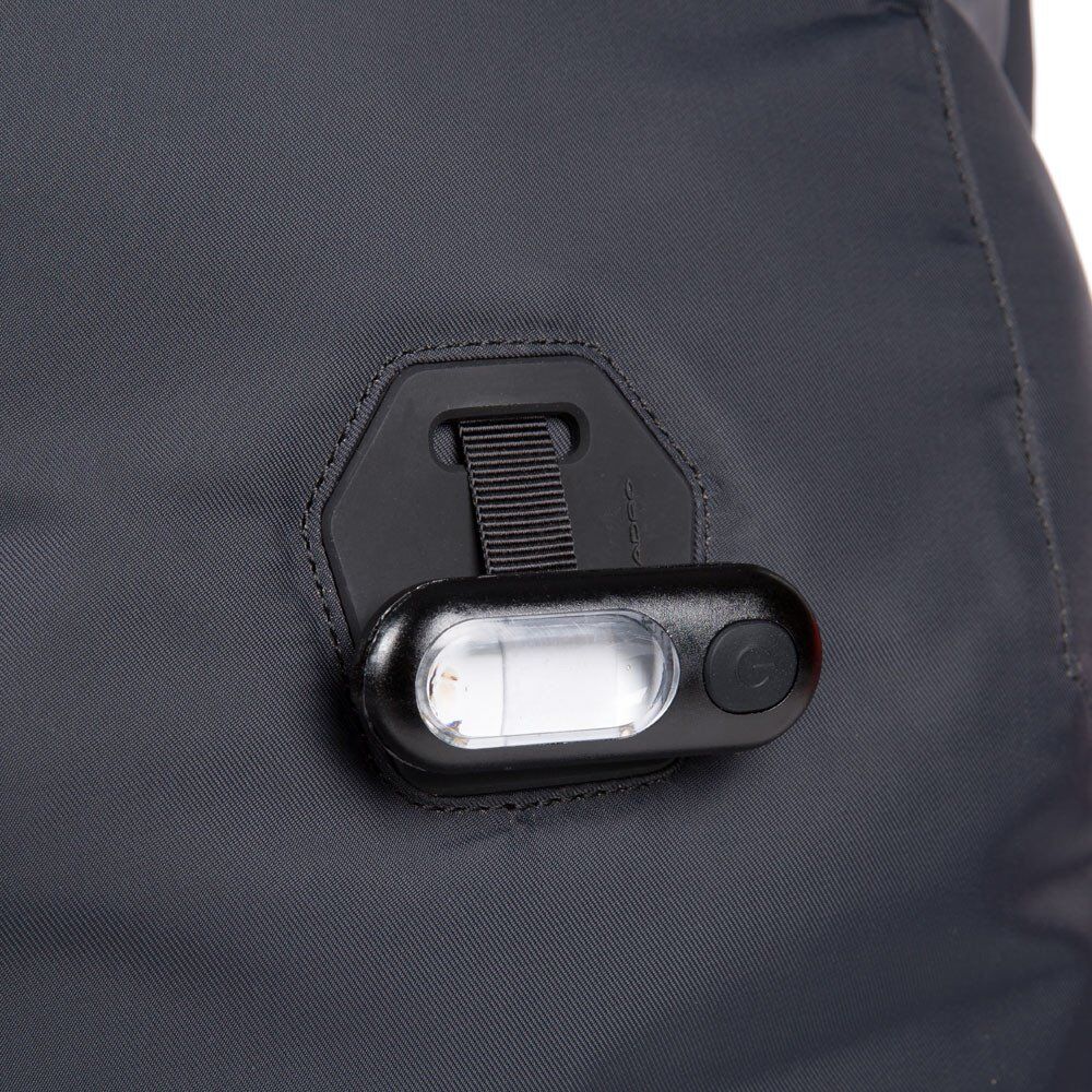 Piquadro PQ-Modular Laptoprucksack 15,6" aus rezykliertem antiviralen Stoff Rot