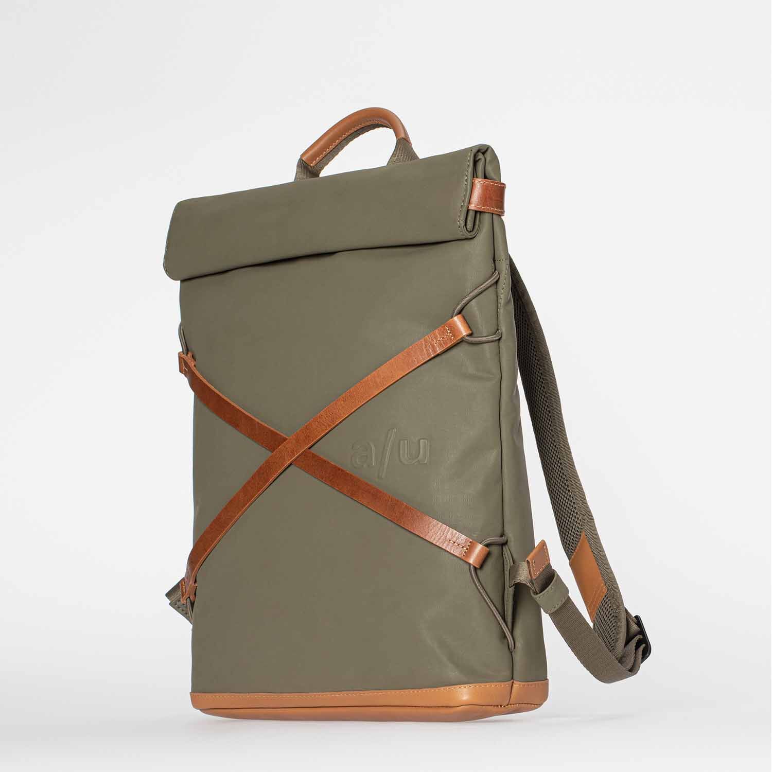 aunts & uncles Japan Yokohama Rolltop Rucksack mit 13" Notebookfach fallen rock