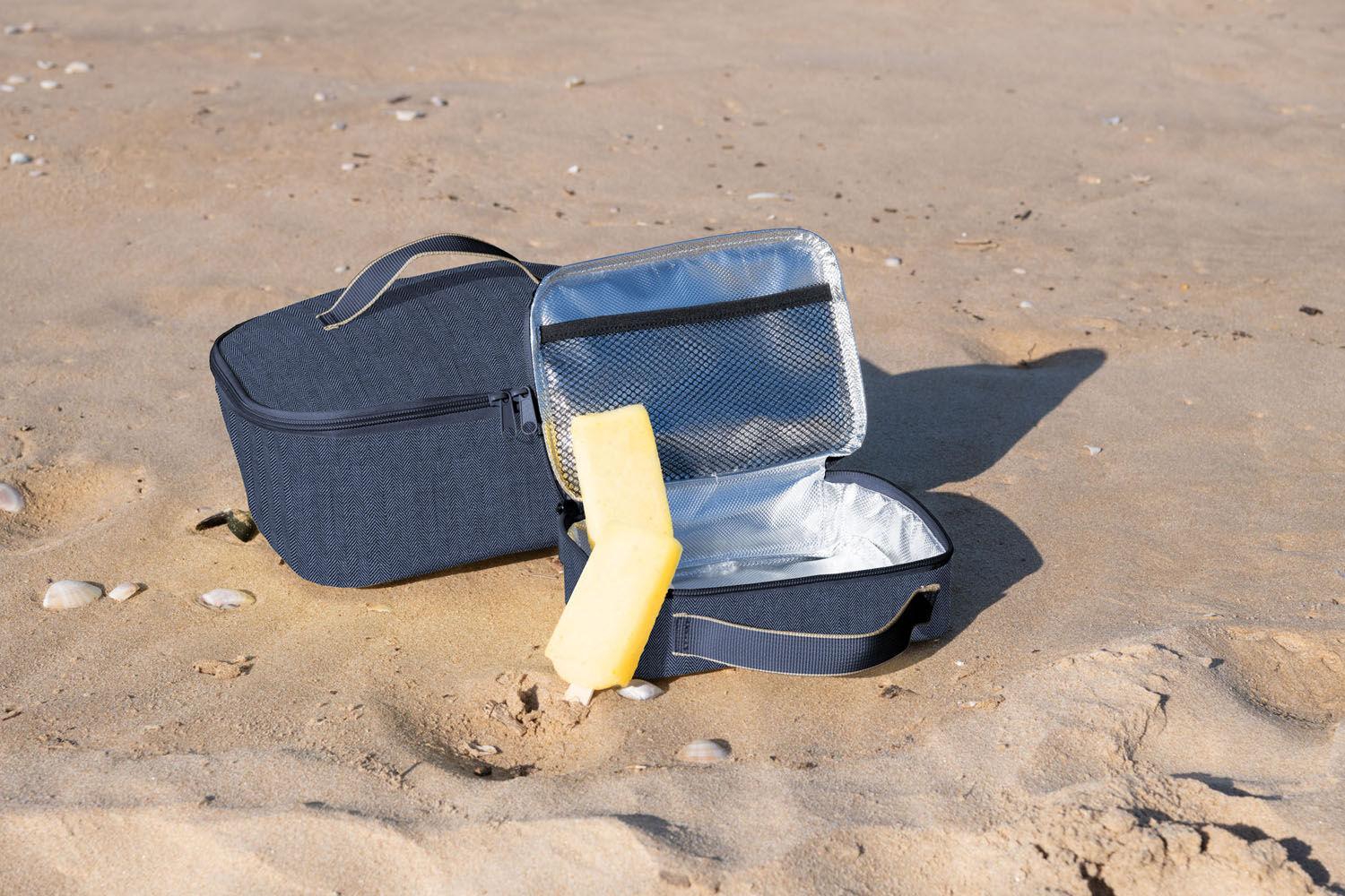 Reisenthel Thermo coolerbag M pocket twist blue