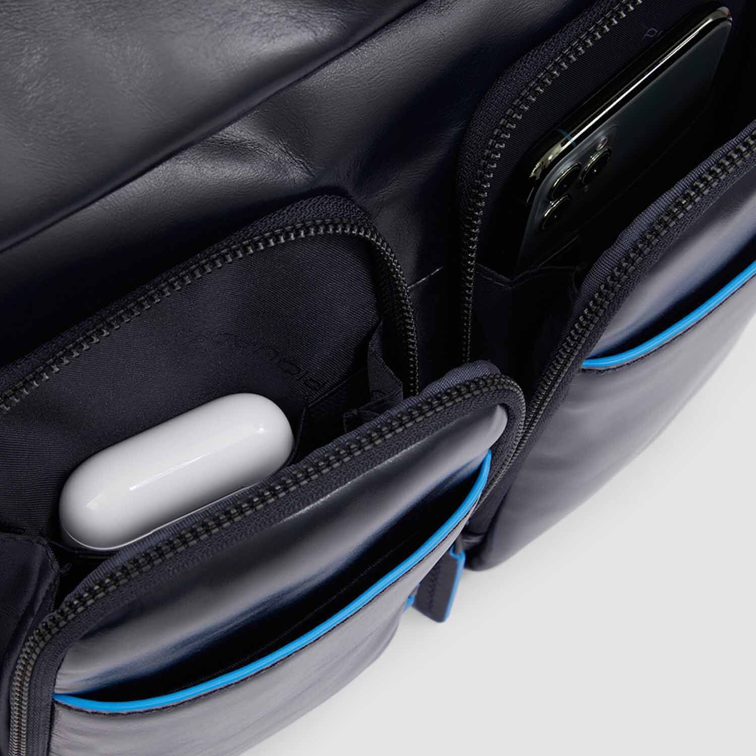 Piquadro Blue Square Revamp Laptop-Rucksack 14" mit iPad®-Fach Nachtblau