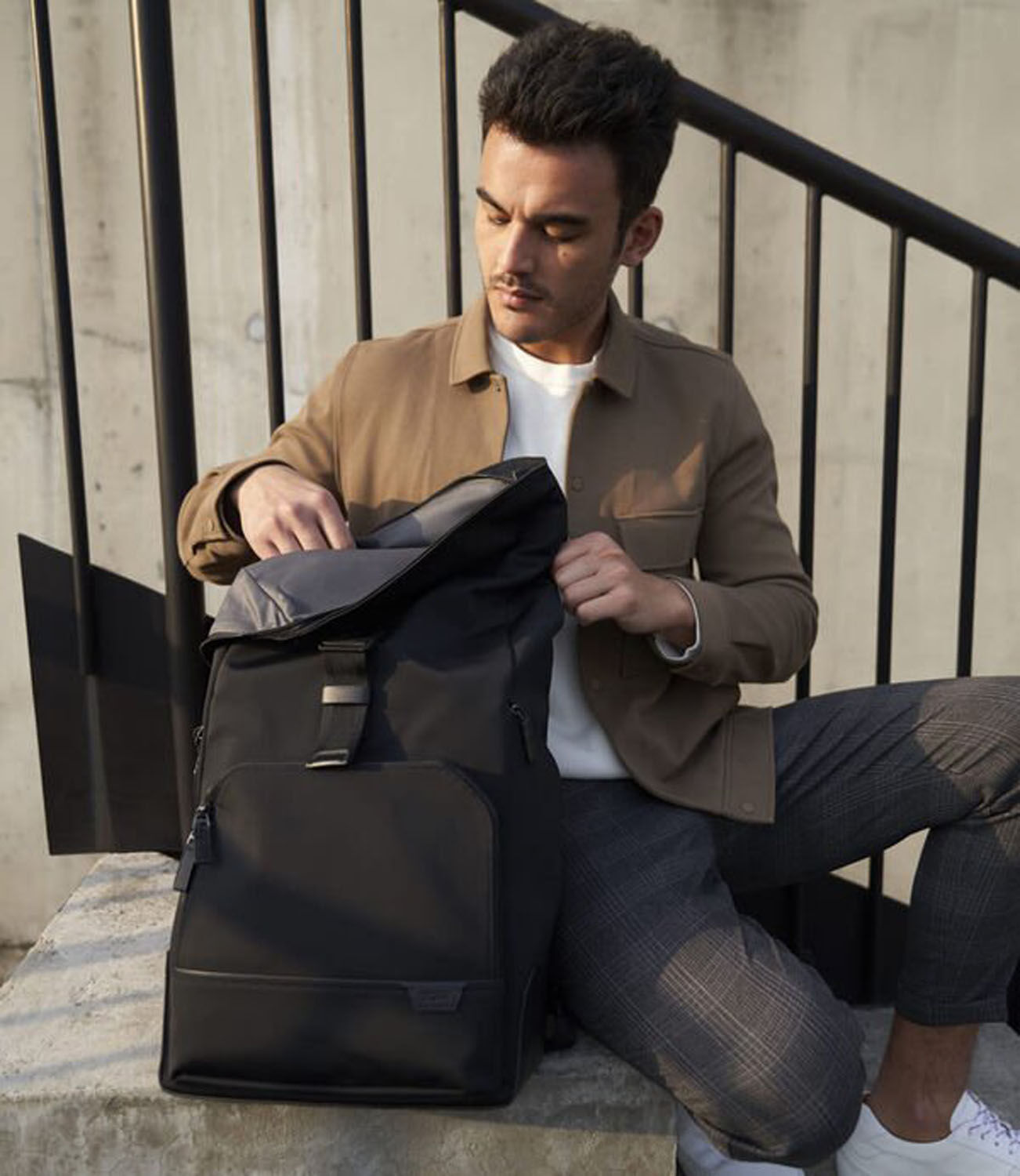 Tumi Harrison Osborn Roll Top Rucksack 15" + GRATIS HOTELGUTSCHEIN Black Tumi Harrison Osborn Roll Top Rucksack 15" + GRATIS HOTELGUTSCHEIN Black