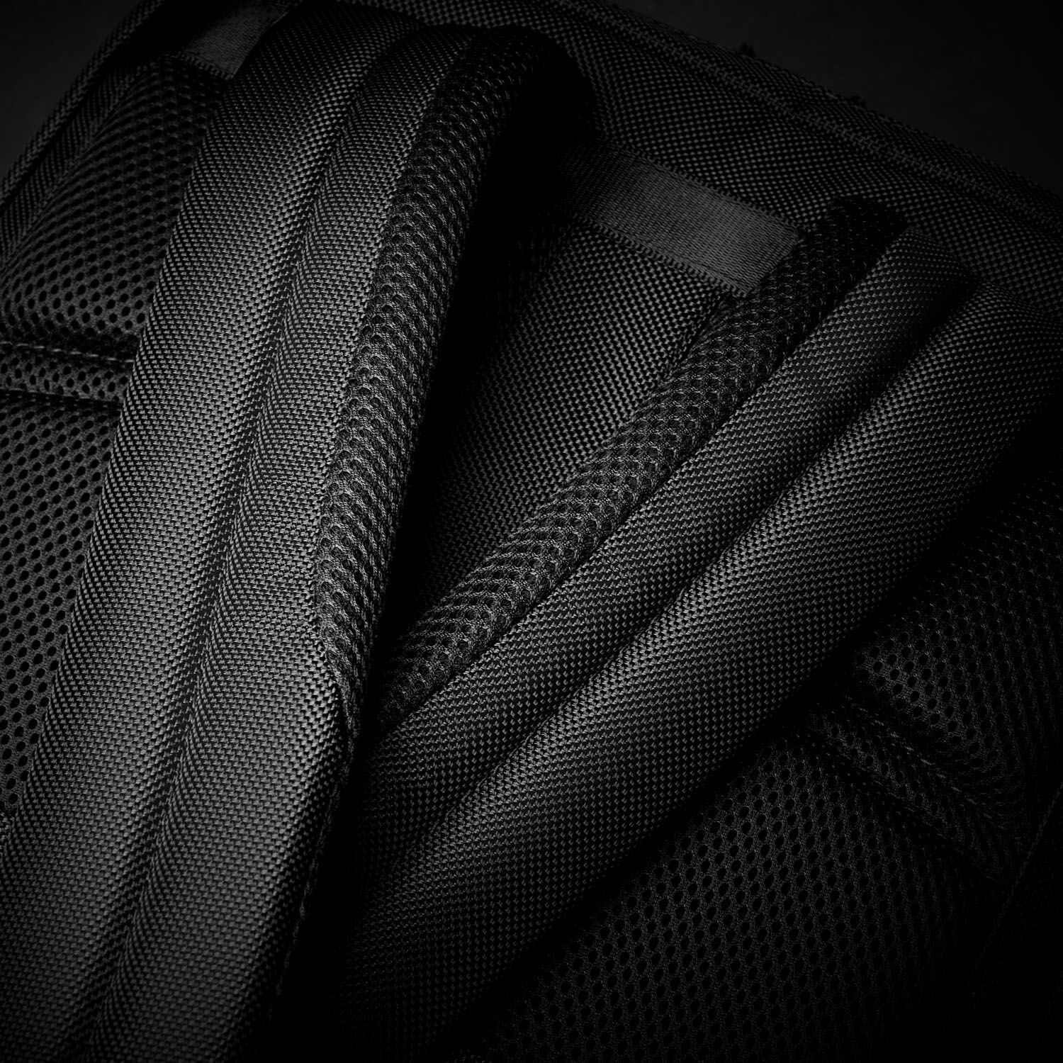 Briggs & Riley Business 2.0 Medium Cargo Backpack Black