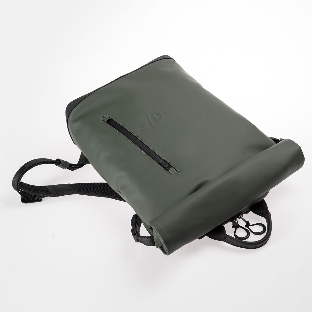 aunts & uncles Japan Nishi Tokio Rolltop Rucksack für 13" Notebookfach forest night