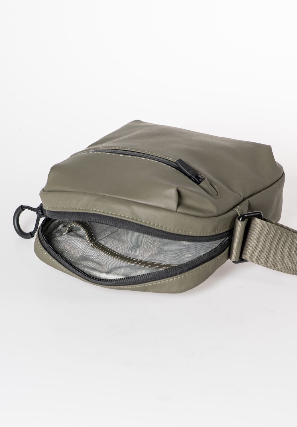 aunts & uncles Japan RE Onga fallen rock