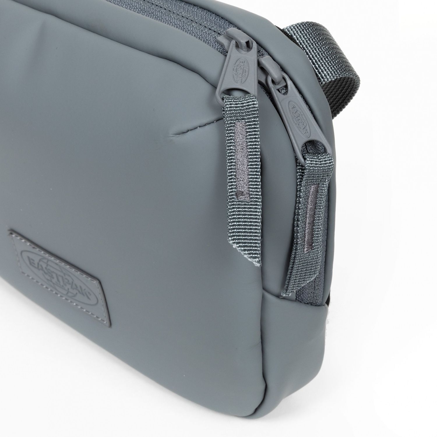 Eastpak ARJAN CNNCT F Mini Tasche Matte Storm