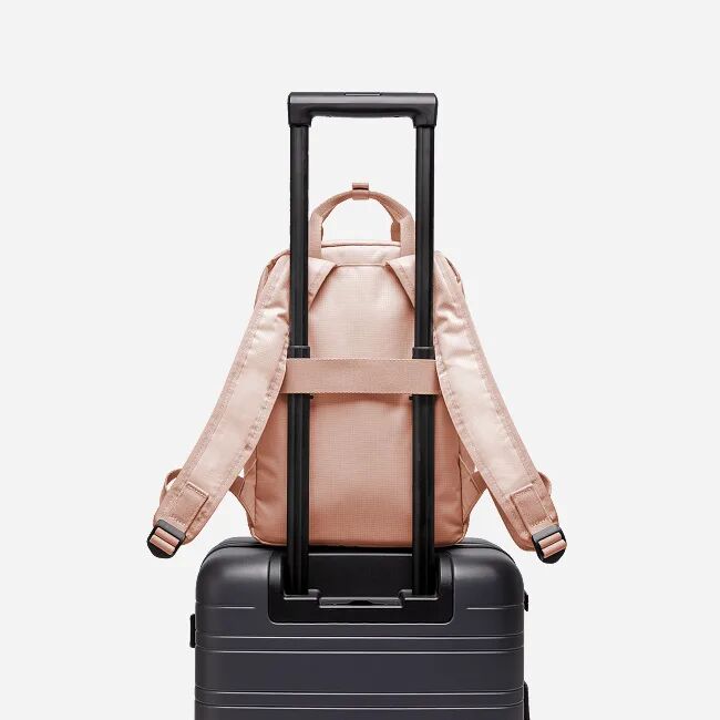 Horizn Studios Shibuya Totepack S Sand Rose Horizn Studios Shibuya Totepack S Sand Rose