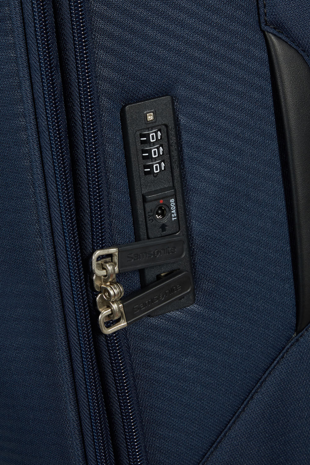 Samsonite Litebeam Trolley 66cm mit 4 Rollen, erweiterbar Midnight Blue Samsonite Litebeam Trolley 66cm mit 4 Rollen, erweiterbar Midnight Blue