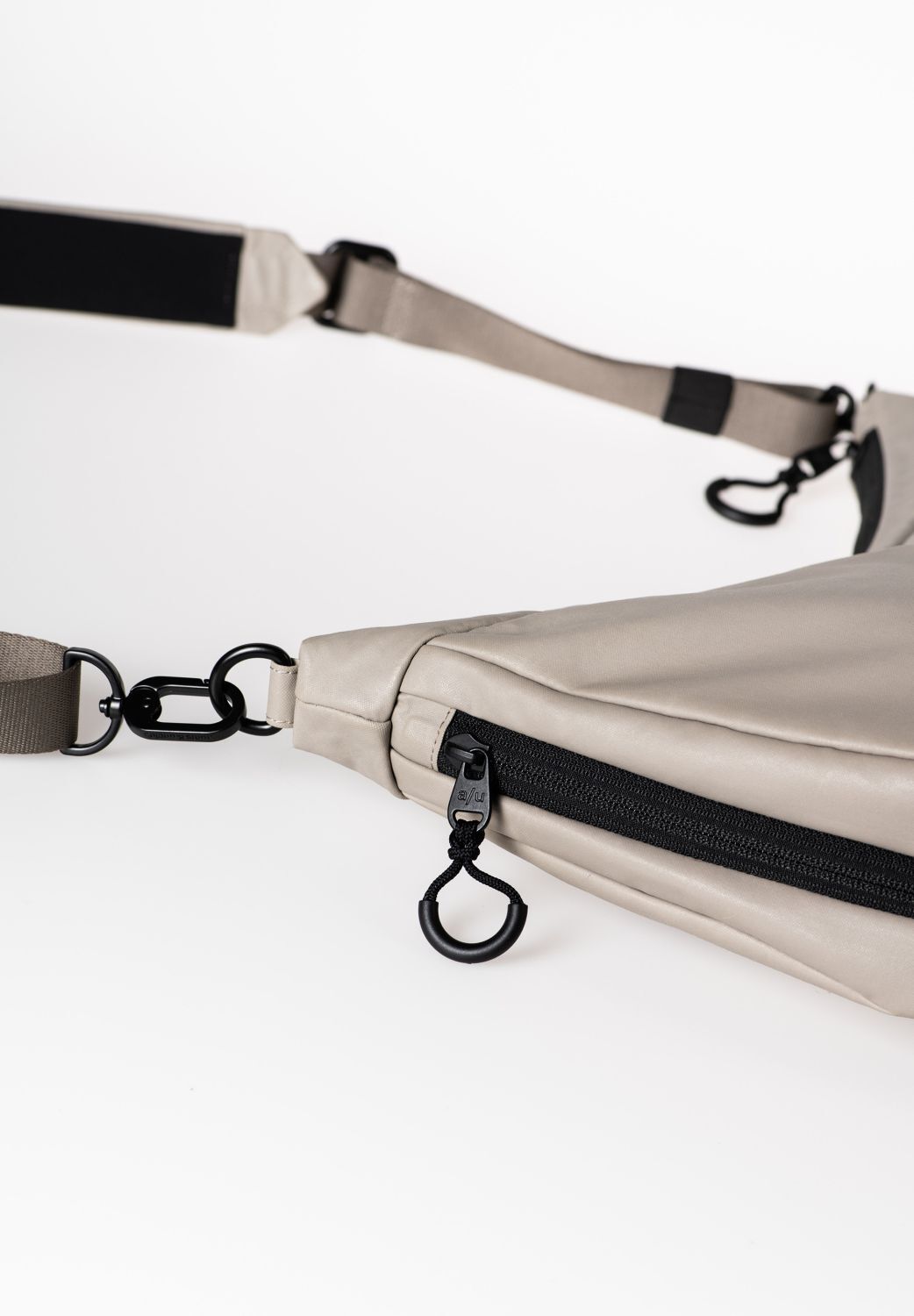 aunts & uncles Japan RE Koyoshi Umhängetasche driftwood