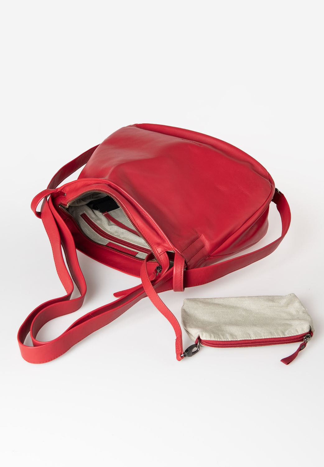 aunts & uncles Heavenly Meadow Whisper Schultertasche / Rucksack crimson red aunts & uncles Heavenly Meadow Whisper Schultertasche / Rucksack crimson red
