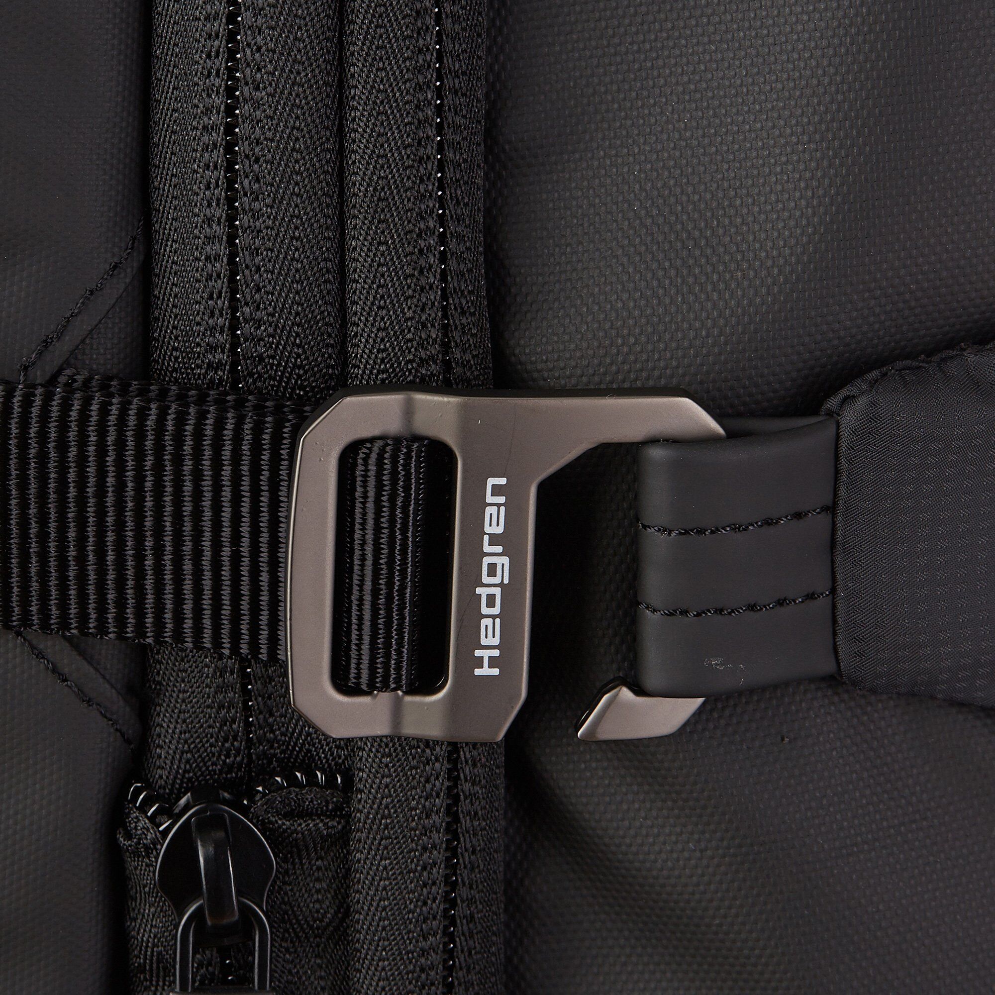 Hedgren Commute SUBURBANITE Rucksack 15,6" Laptopfach Black